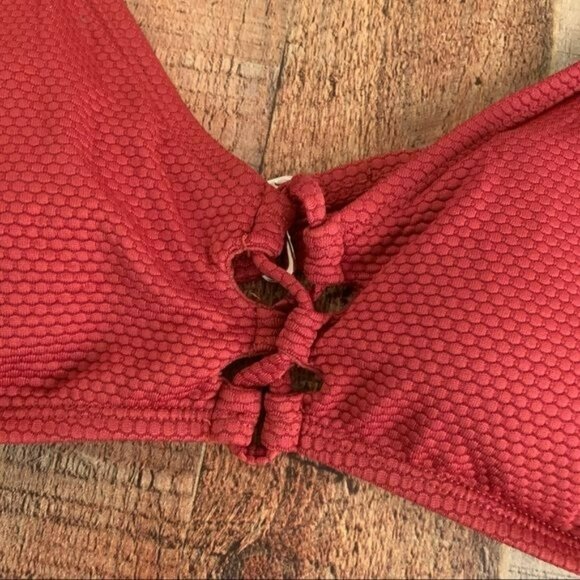 Shade and shore women's size medium dark red bikini swimsuit top - Picture 4 of 7